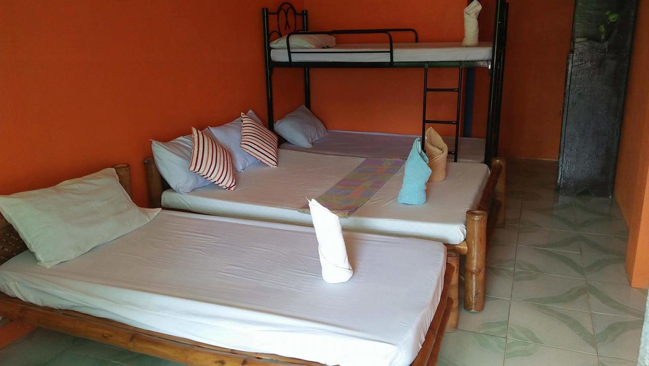 Guanna's Place Room&Resto Bar Isla de Malapascua Exterior foto