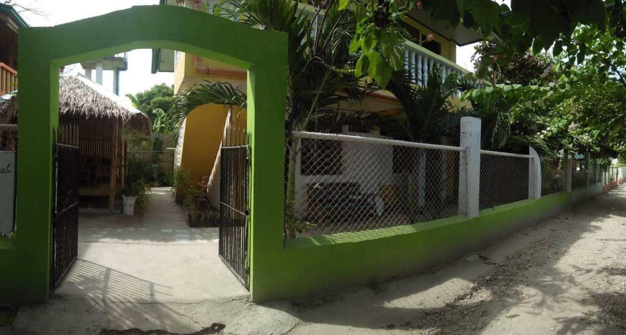 Guanna's Place Room&Resto Bar Isla de Malapascua Exterior foto