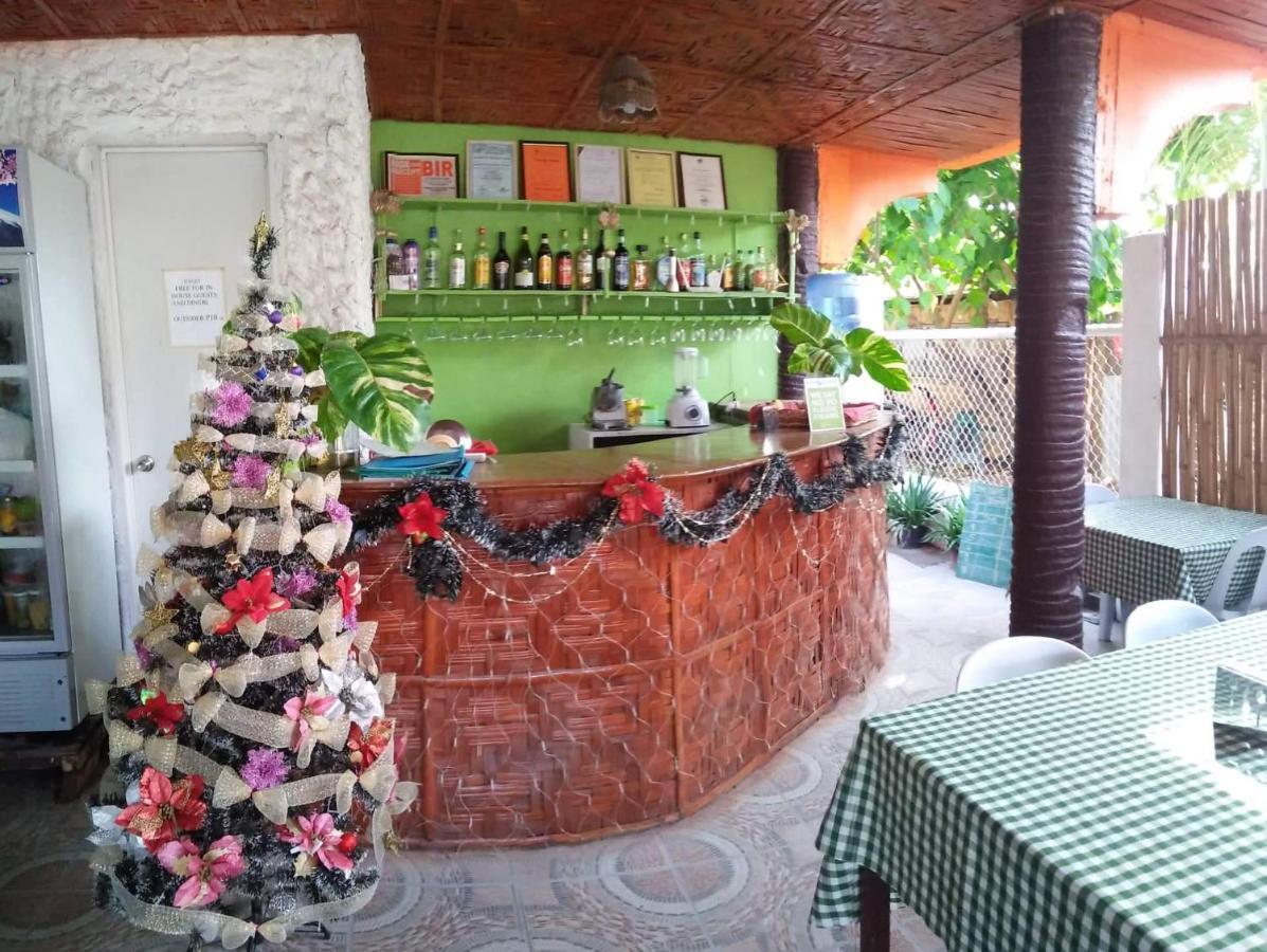 Guanna's Place Room&Resto Bar Isla de Malapascua Exterior foto